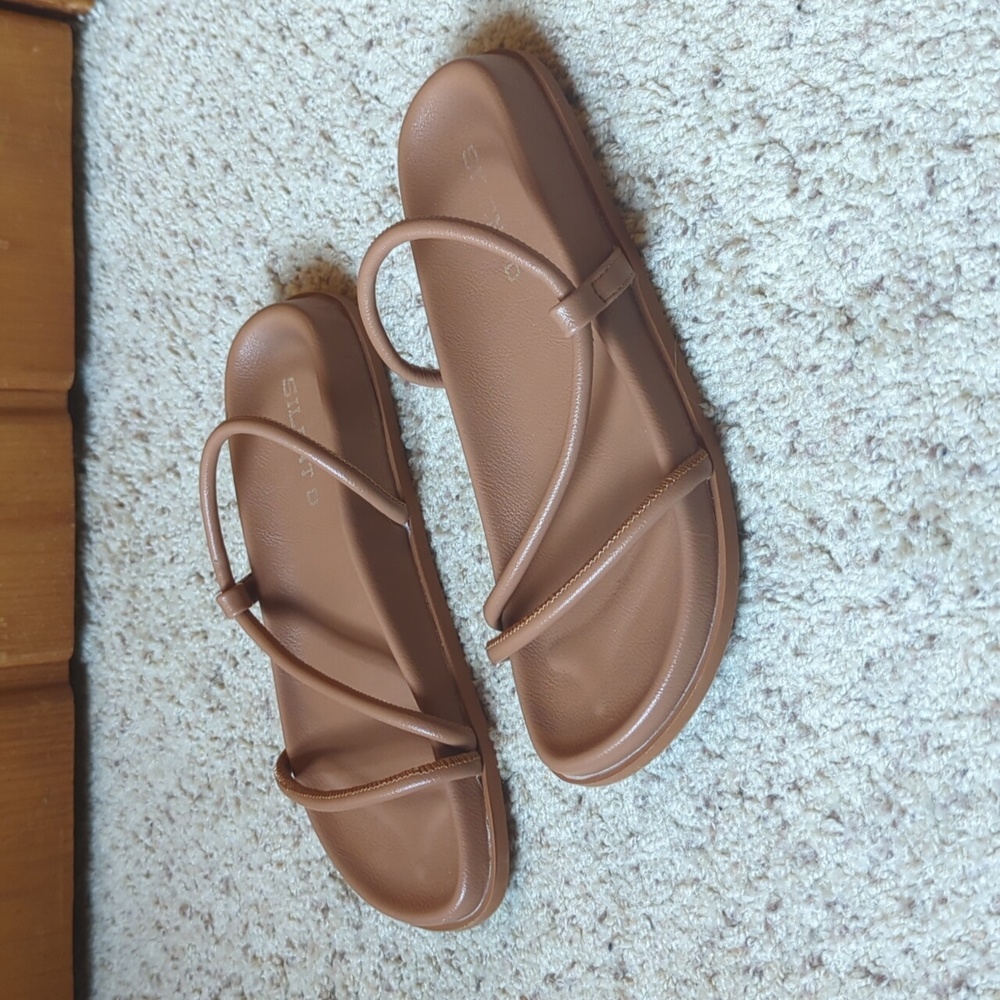 Anthropologie Silent D brown sandals size 36